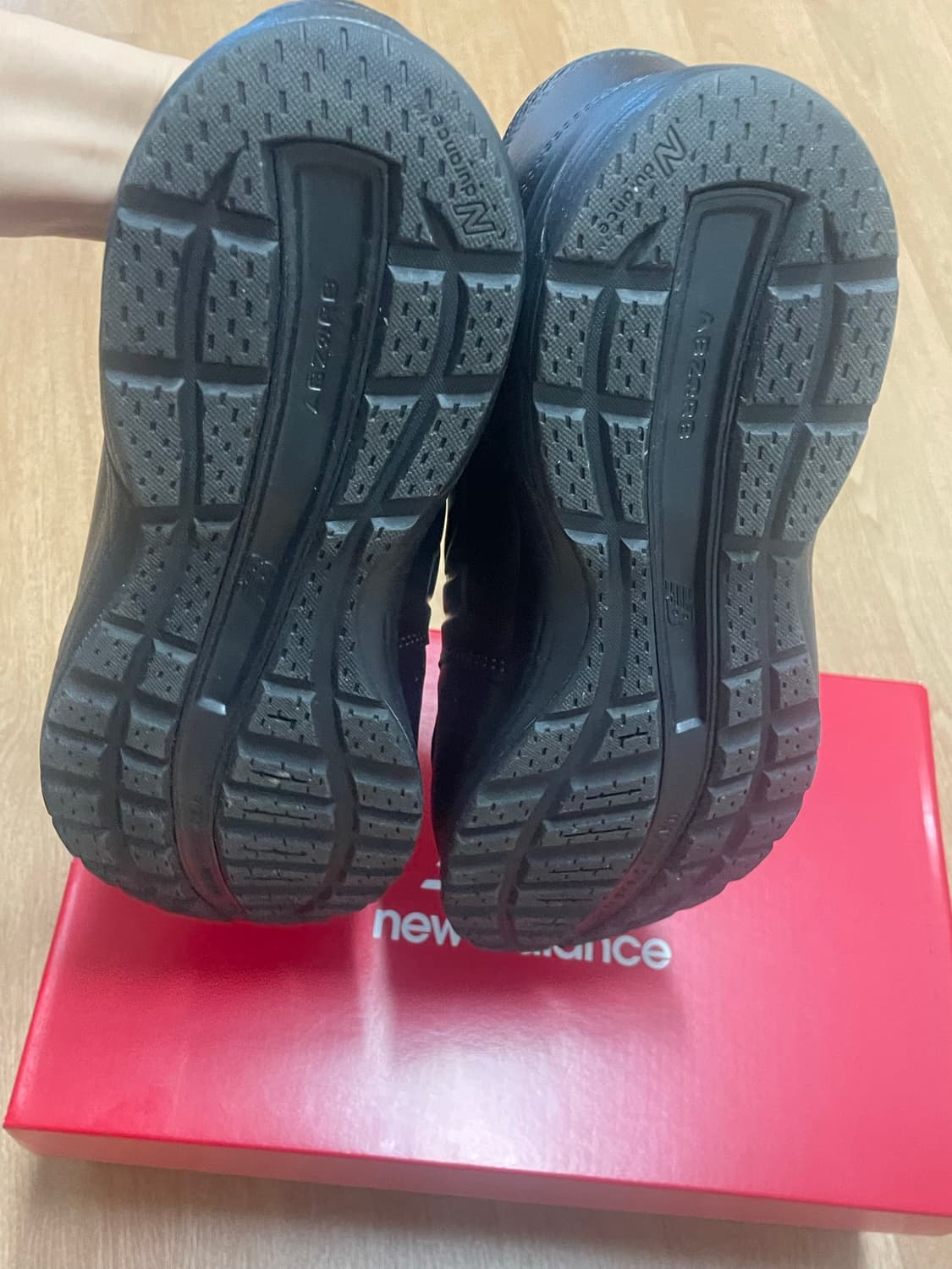 뉴발란스 550 워킹화 260 4E 상품이미지6