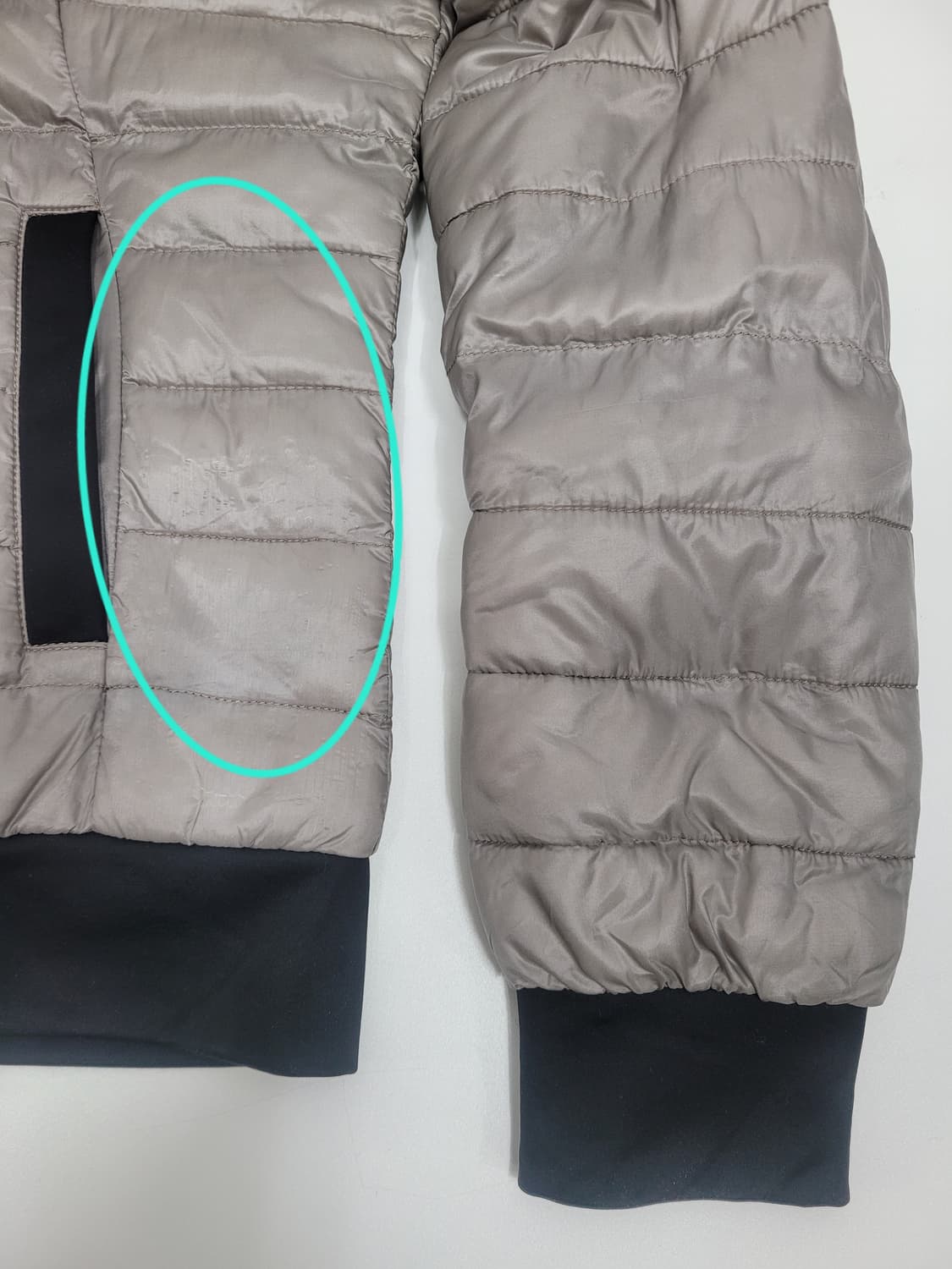 쉐르보 골프 경량 패딩 / 여 44 (91~94) 실버 그레이
 상품이미지7