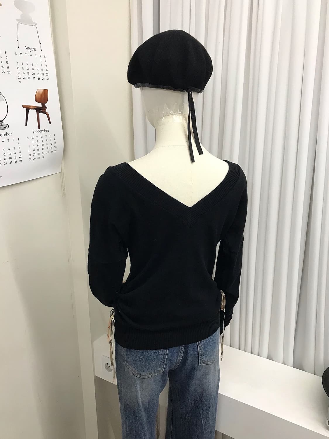 버버리 로고 딥브이넥 셔링 니트 상품이미지10