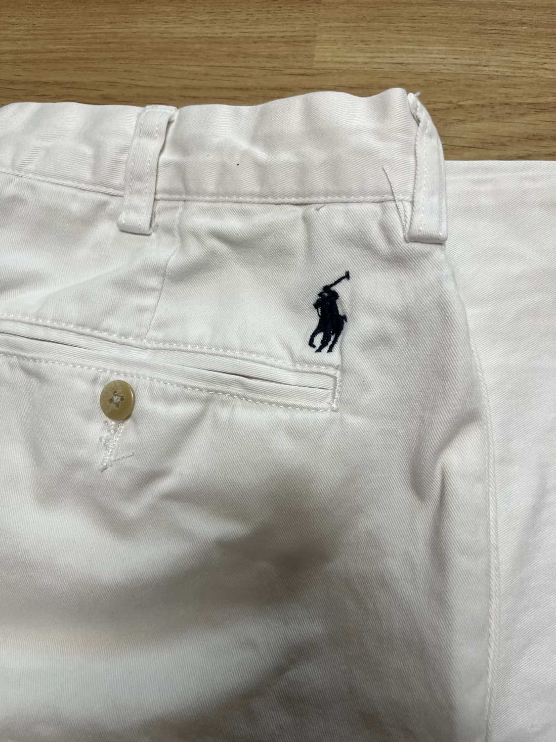폴로 랄프로렌 투턱 클래식 치노팬츠 상품이미지4