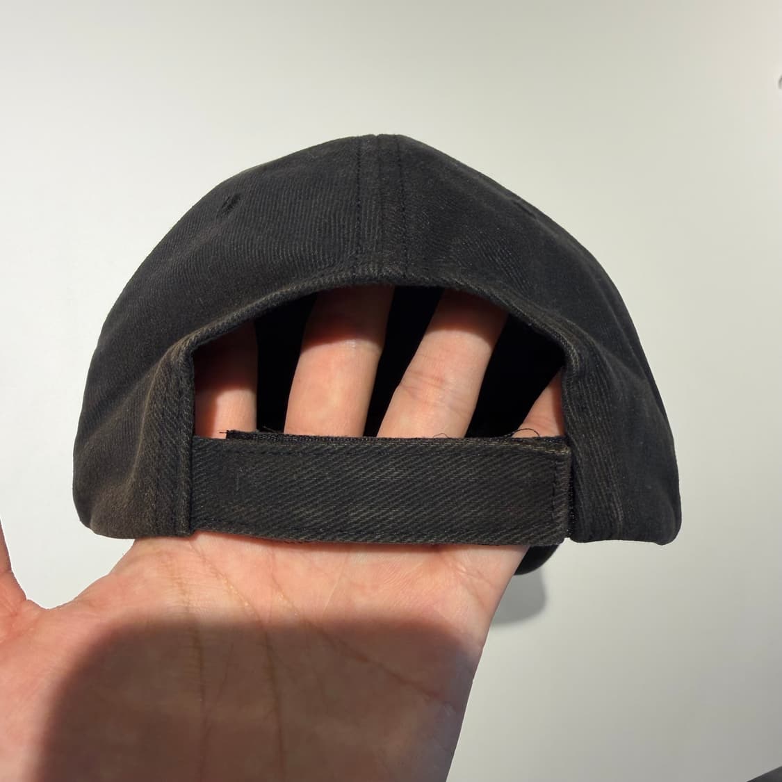 발렌시아가 웨이브 로고 볼캡 상품이미지2