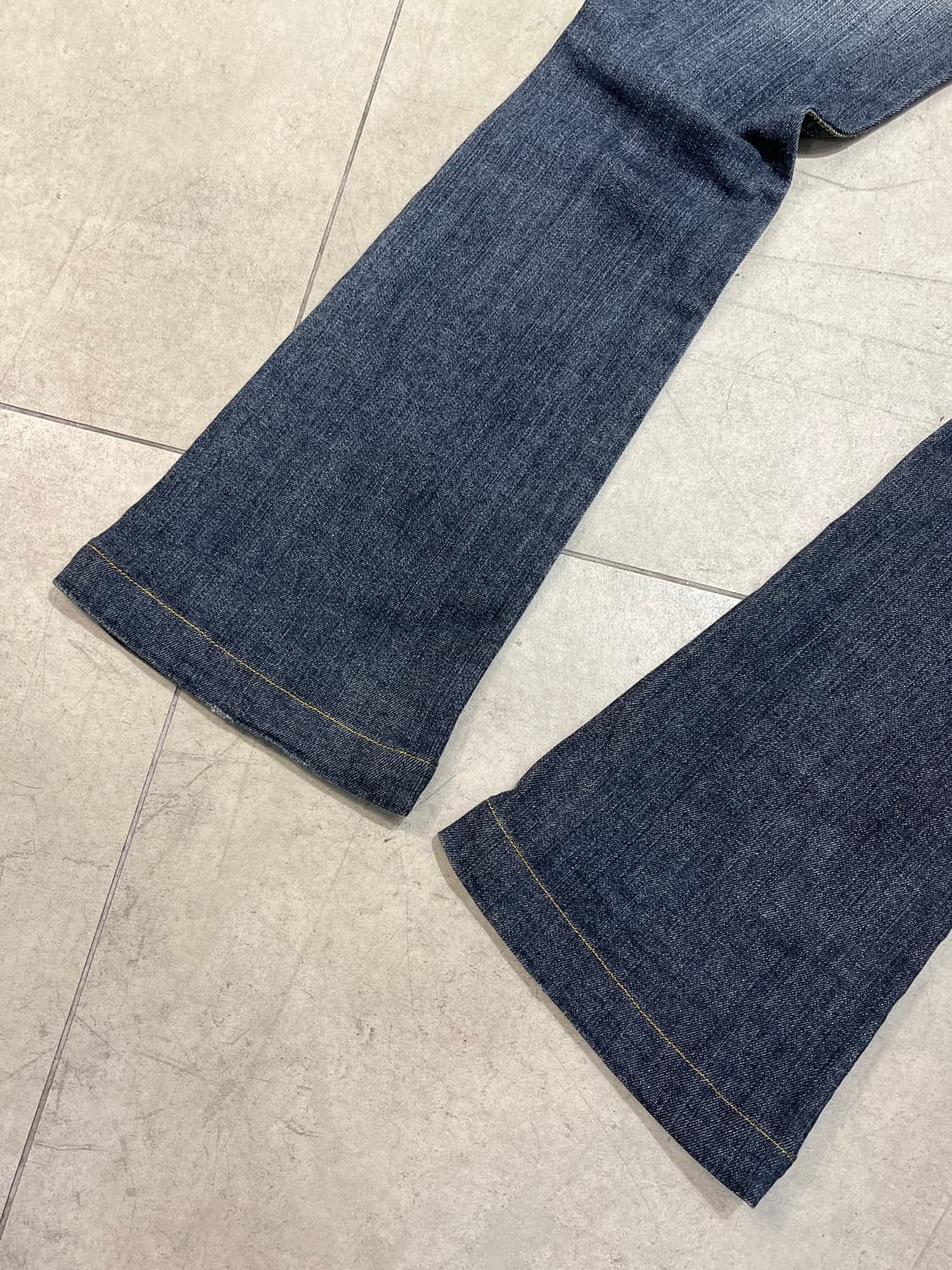 일본 빈티지 BCBG y2k 피스마크 큐빅 부츠컷 데님 팬츠 상품이미지2