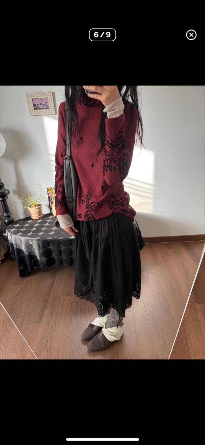 펀칭 미디 스커트 상품이미지1