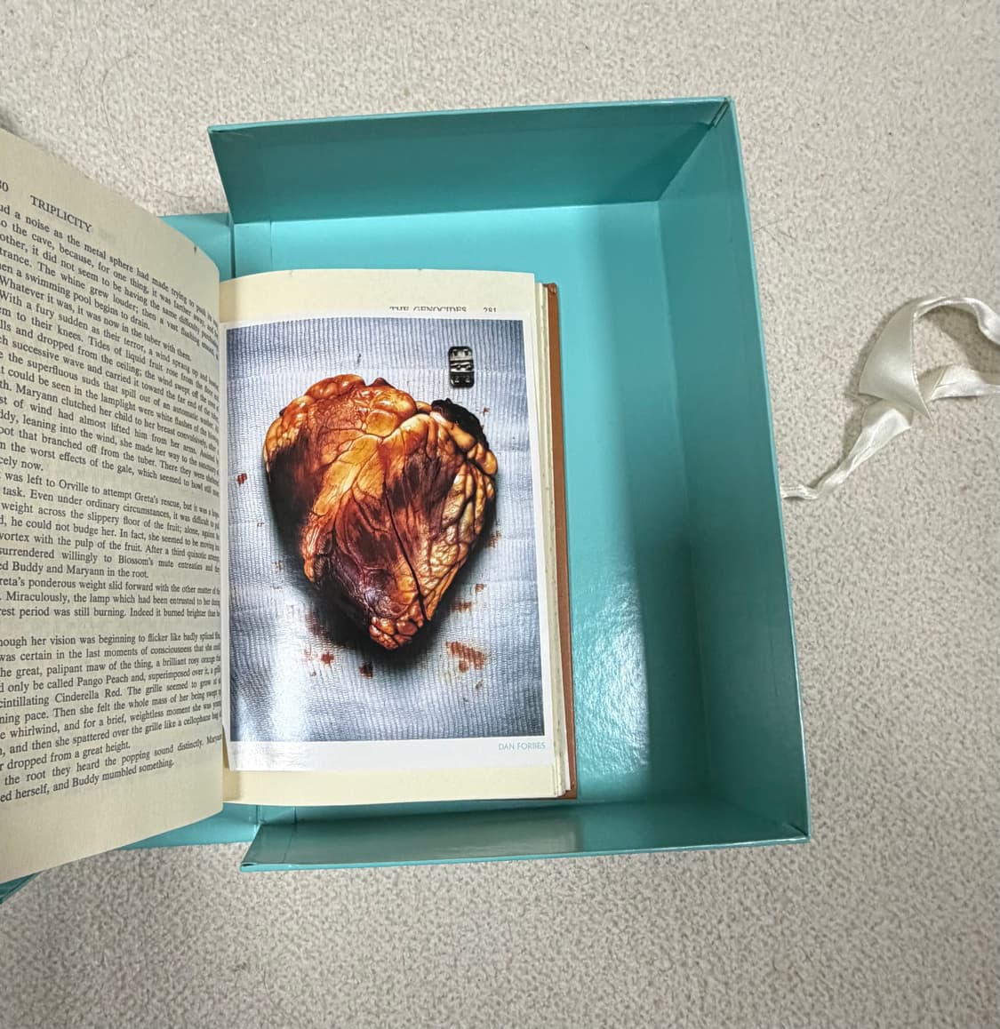 Visionaries 38: Love (Tiffany & Co. 협업) 상품이미지9