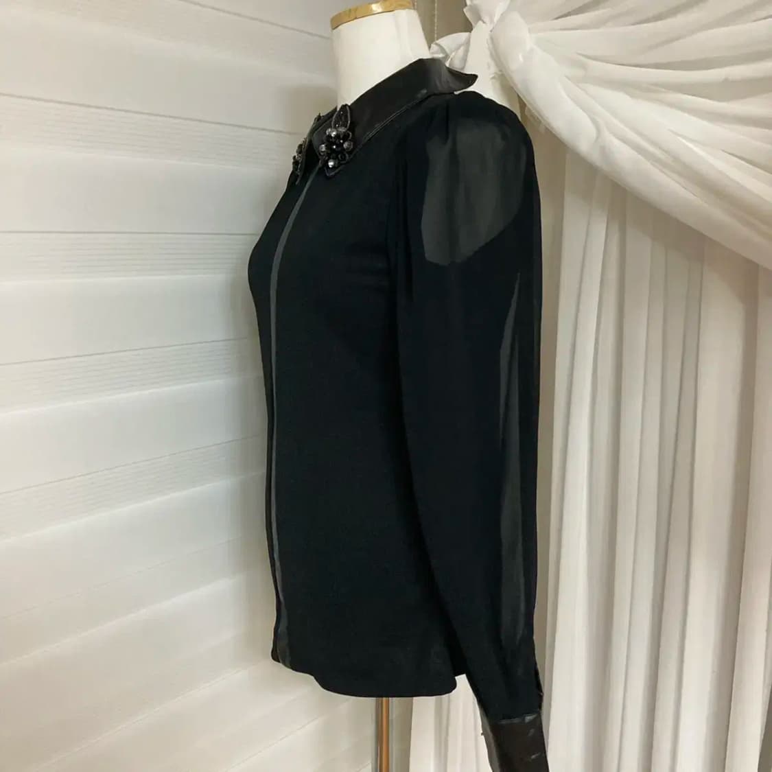카라 시스루 블라우스 상품이미지2