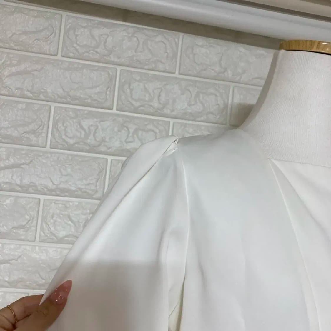 스퀘어넥 블라우스 상품이미지6