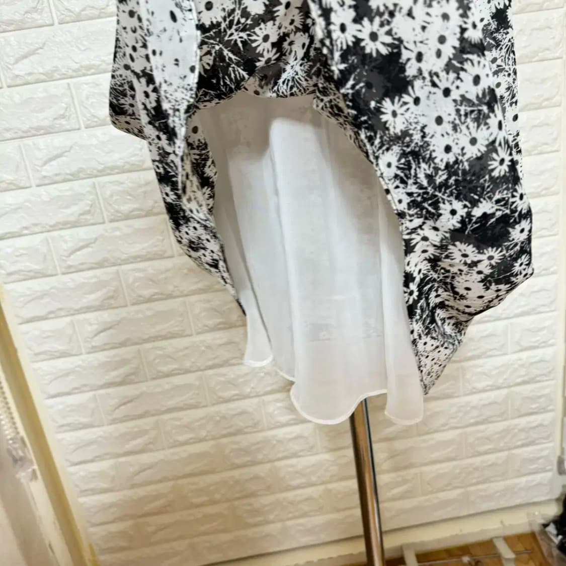 레노마 플라워 나염 패턴 쉬폰 프릴 셔링 반팔 블라우스 원피스 상품이미지5