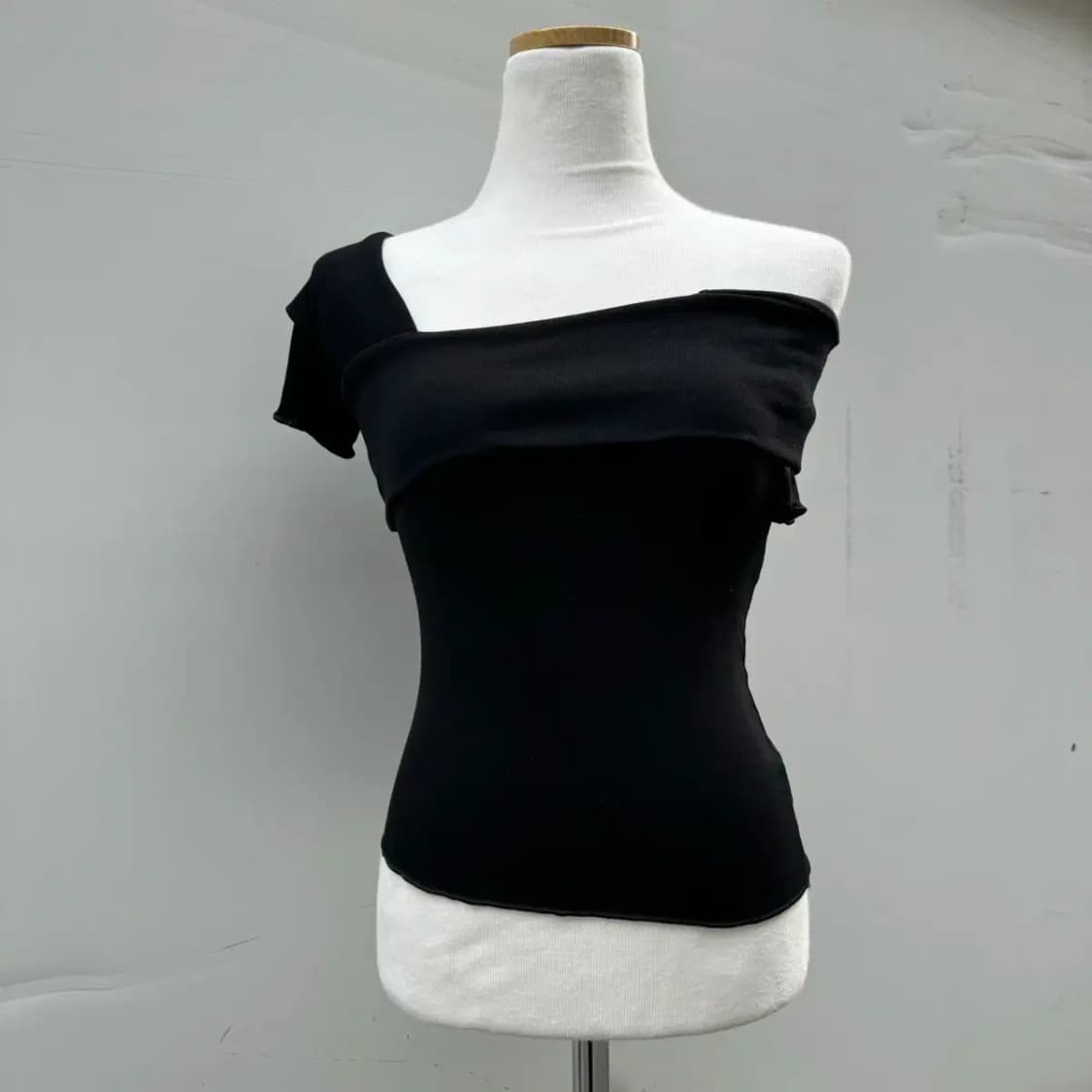 원숄더 기본 반팔티 블랙만 남음 상품이미지6