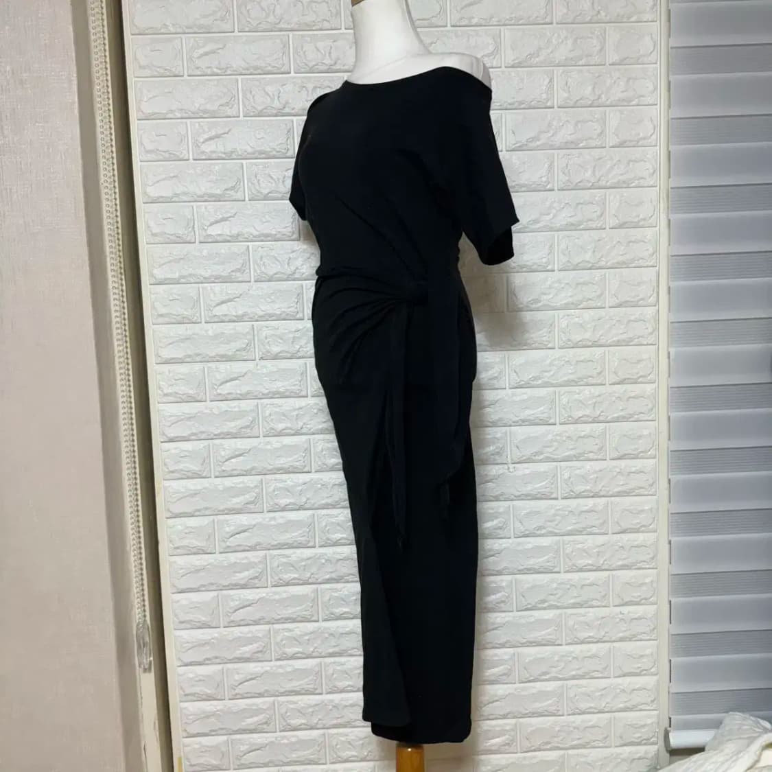 원숄더 오프숄더 입술넥 묶음 롱 원피스 상품이미지3
