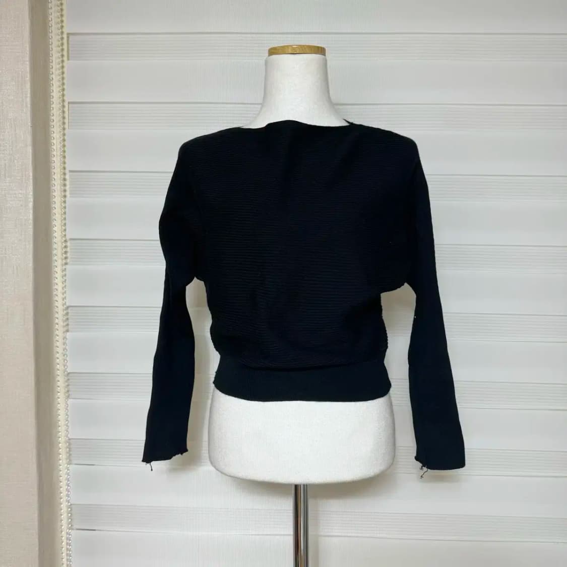 골지 투피스(입술넥 가오리핏 티셔츠+h라인 미니 스커트) 블랙 그레이 상품이미지7