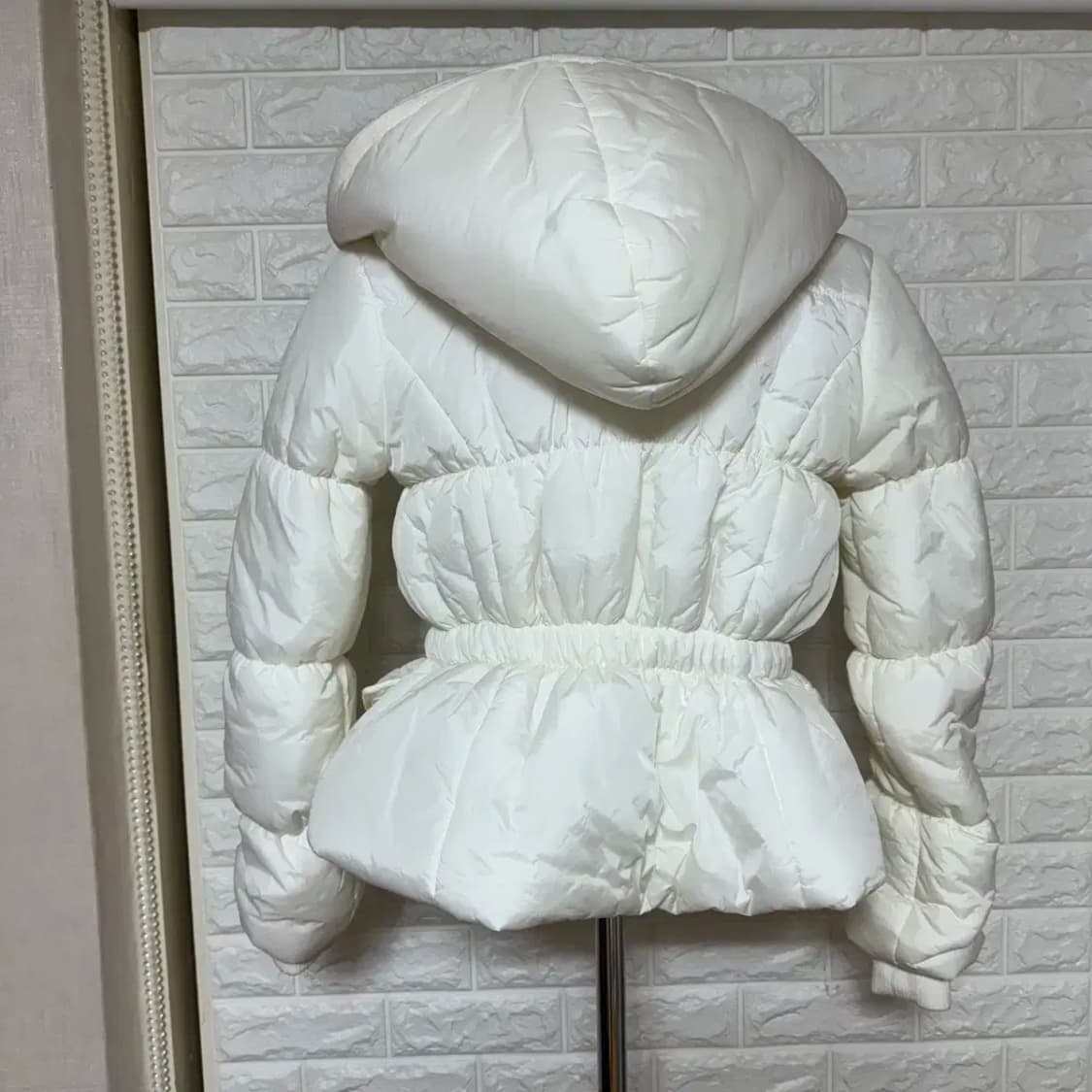 털 누빔 숏 패딩 상품이미지4