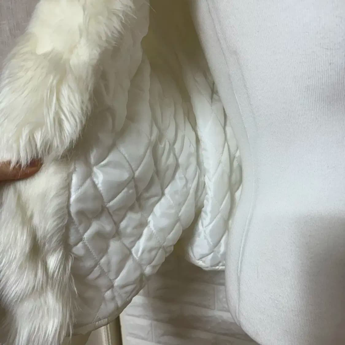 털 누빔 숏 패딩 상품이미지6