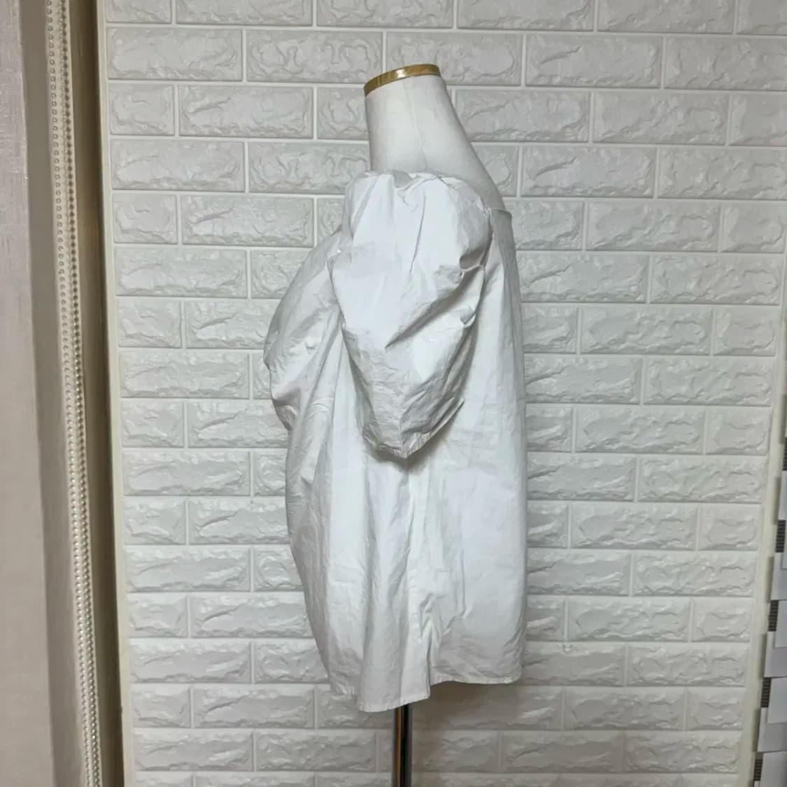 어깨 퍼프 반팔 랩 블라우스 구김 셔츠 상품이미지3