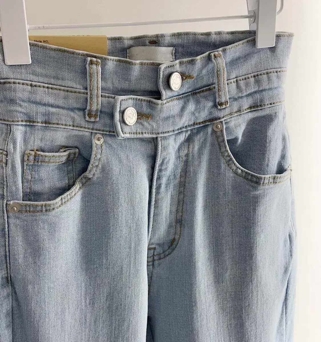 매그놀리아 언발 투버튼 롱 부츠컷 청바지 s 진청 상품이미지4