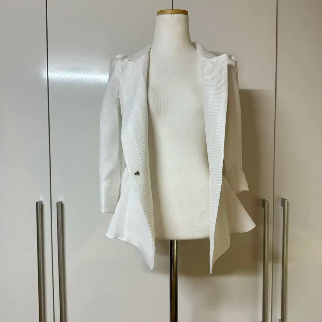 퍼프 7부 소매 벨트 카라 화이트 a라인 자켓 상품이미지8