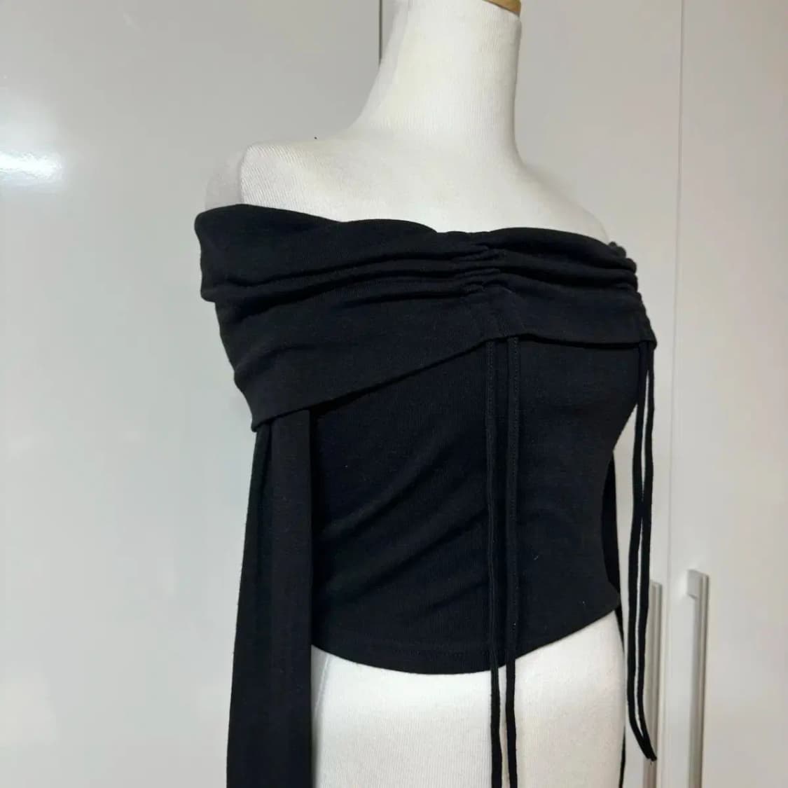 크롭 스트링 오프숄더 긴팔 티셔츠 상품이미지5