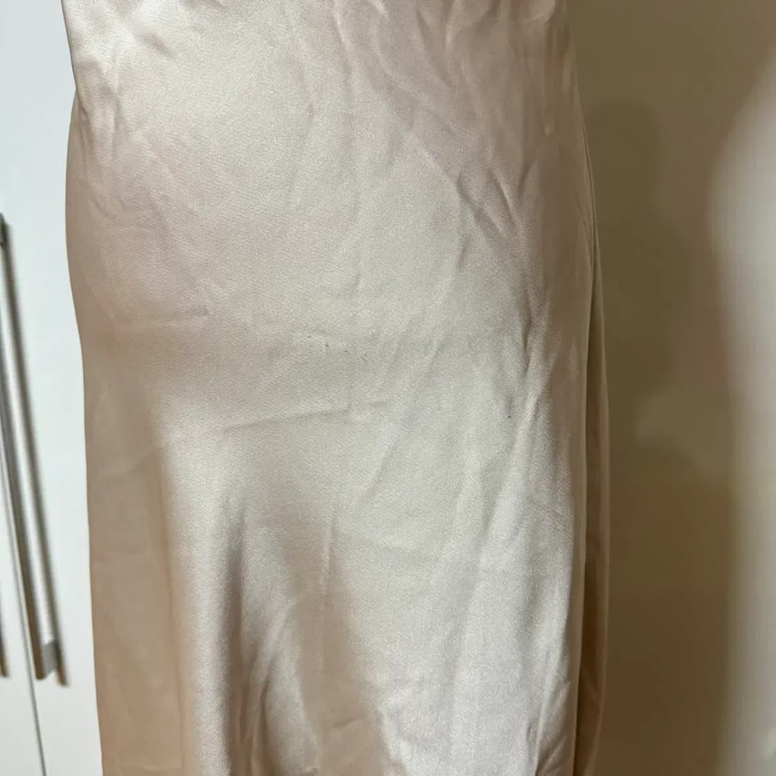 새틴 나시 셔링 롱 트임 슬립 원피스 상품이미지6