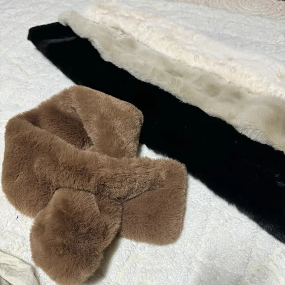 페이크퍼 홀 머플러 목도리 아이보리 베이지 브라운 블랙 4컬러있음 상품이미지4