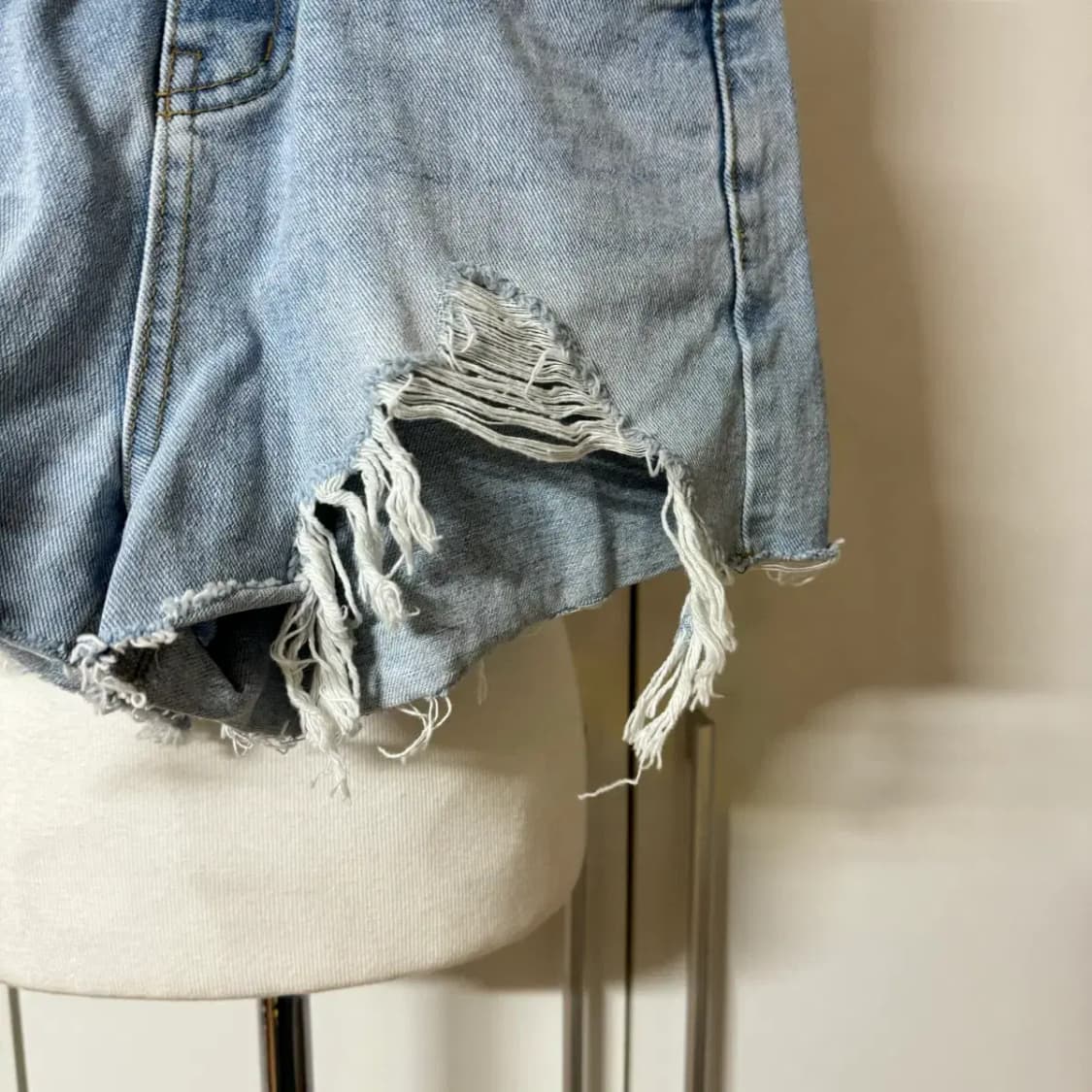 택ㅇ)허리쏙 포크레인진 청반바지 핫팬츠 데님 숏팬츠 하이웨스트 상품이미지3