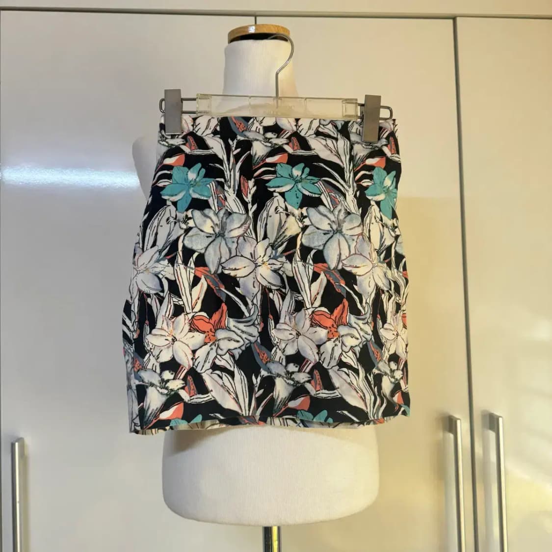 플라워 꽃무늬 지퍼 미니스커트 s 허리딱붙 상품이미지1