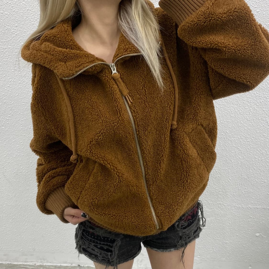 지프 백 곰돌이로고 캬라멜맛 뽀글이 후드집업 L 상품이미지1