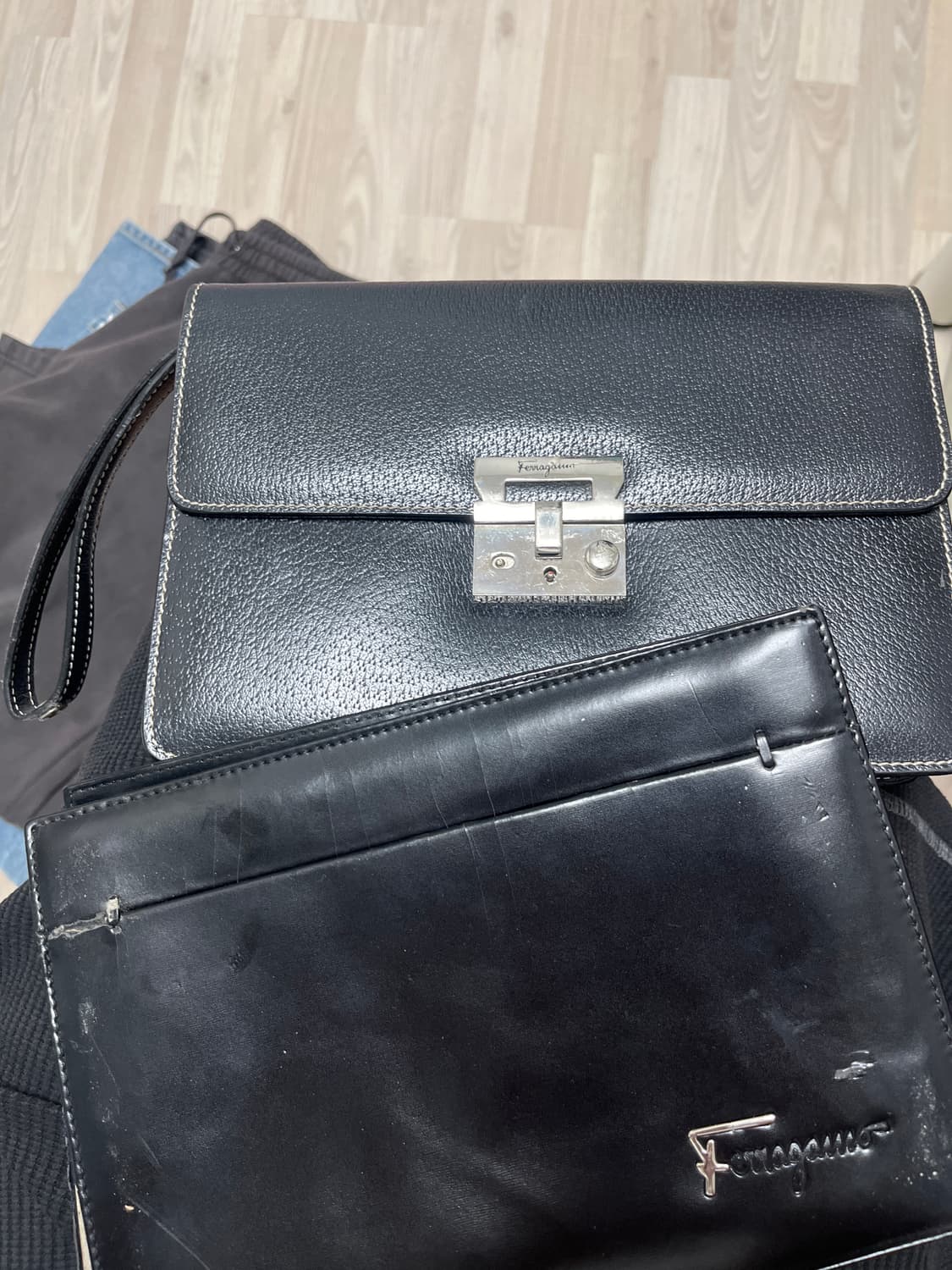 페라가모 클러치 두개 일괄 상품이미지1