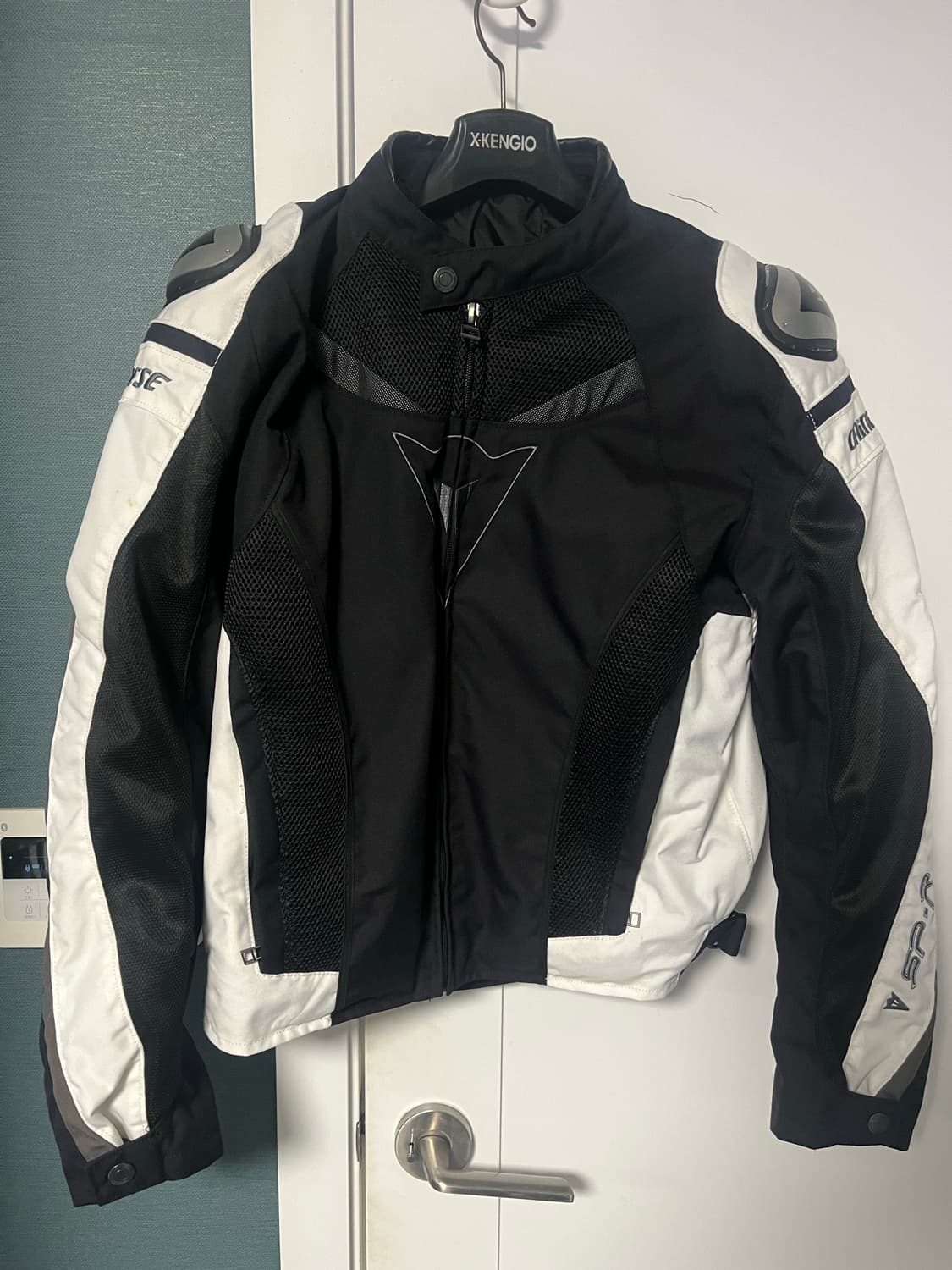 다이네즈 자켓  상품이미지1