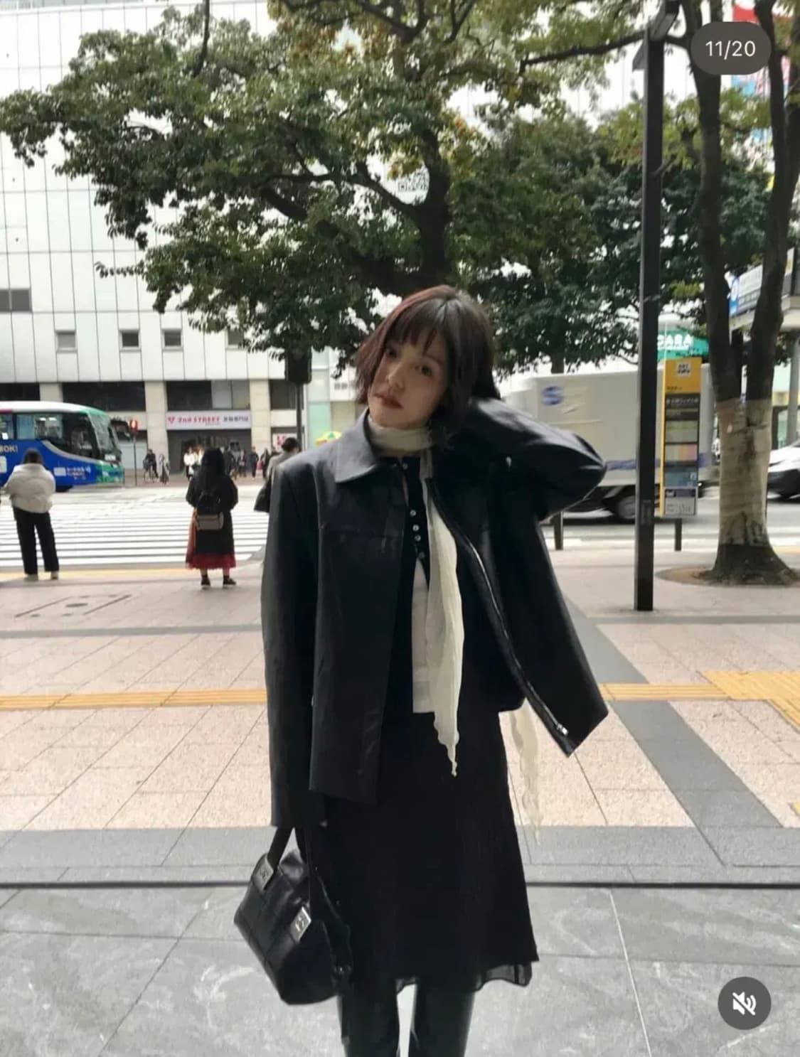 오브네어 블라우스/스커트 상품이미지2