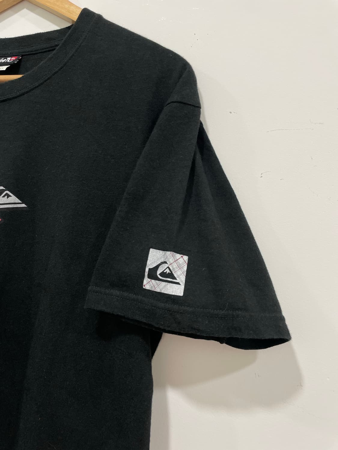 00s Quiksilver 퀵실버 타탄체크 그래피티 프린팅 반팔 티셔츠 상품이미지8