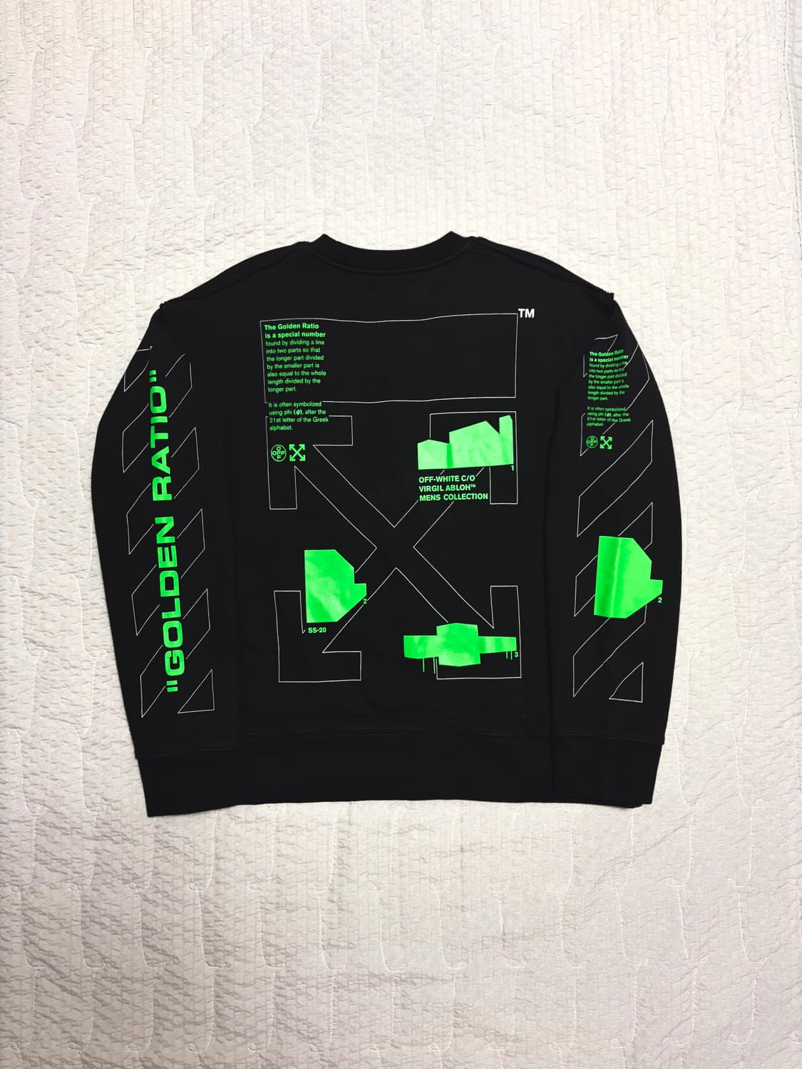 오프화이트 맨투맨 상품이미지2