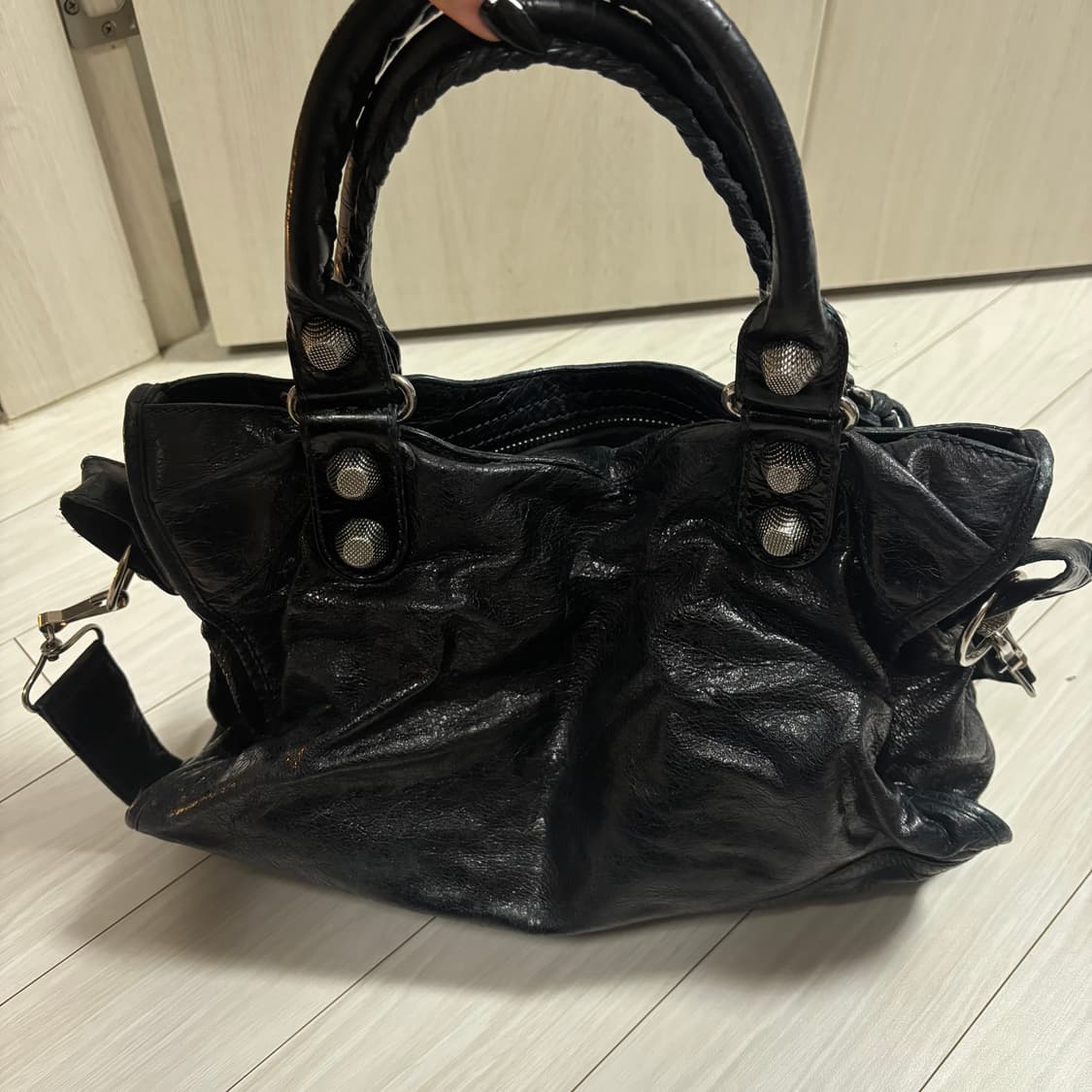 발렌시아가 자이언트 모터백 시티백 상품이미지3