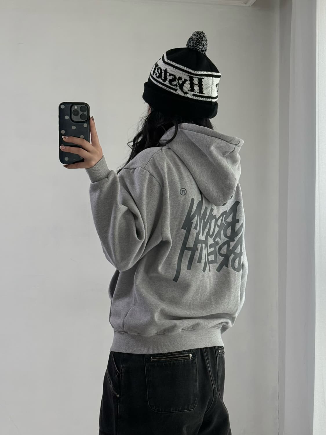 브라운브레스 그레이 후드티 상품이미지1