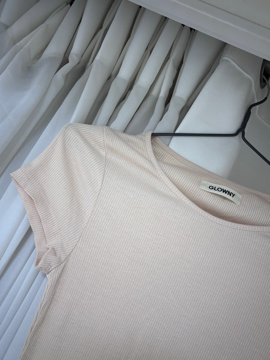 글로니 GIRLFRIEND BABY TEE (beige) 상품이미지2
