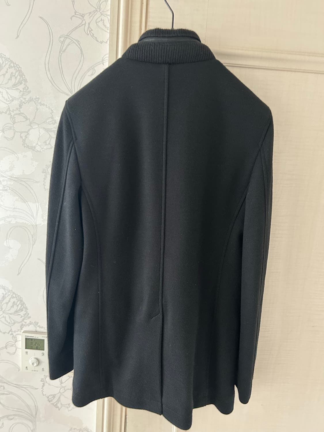 엠포리오 아르마니 블랙 자켓 상품이미지2