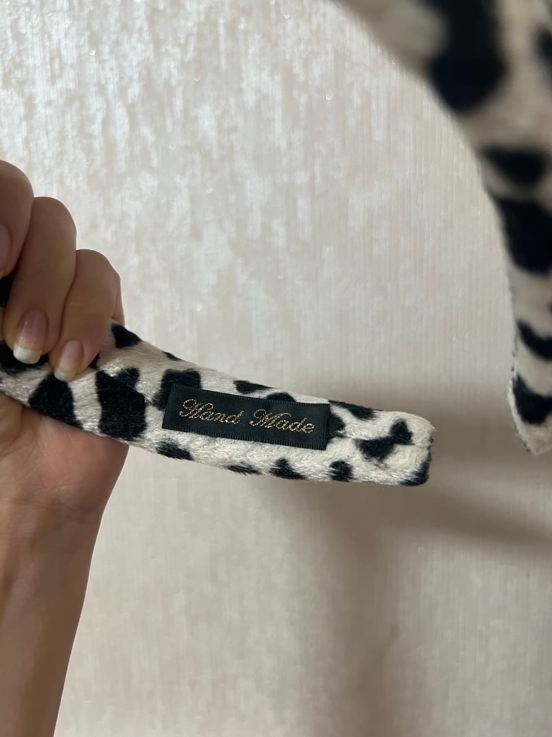 갸루 밀크카우 젖소 퍼 헤어 머리띠 상품이미지6