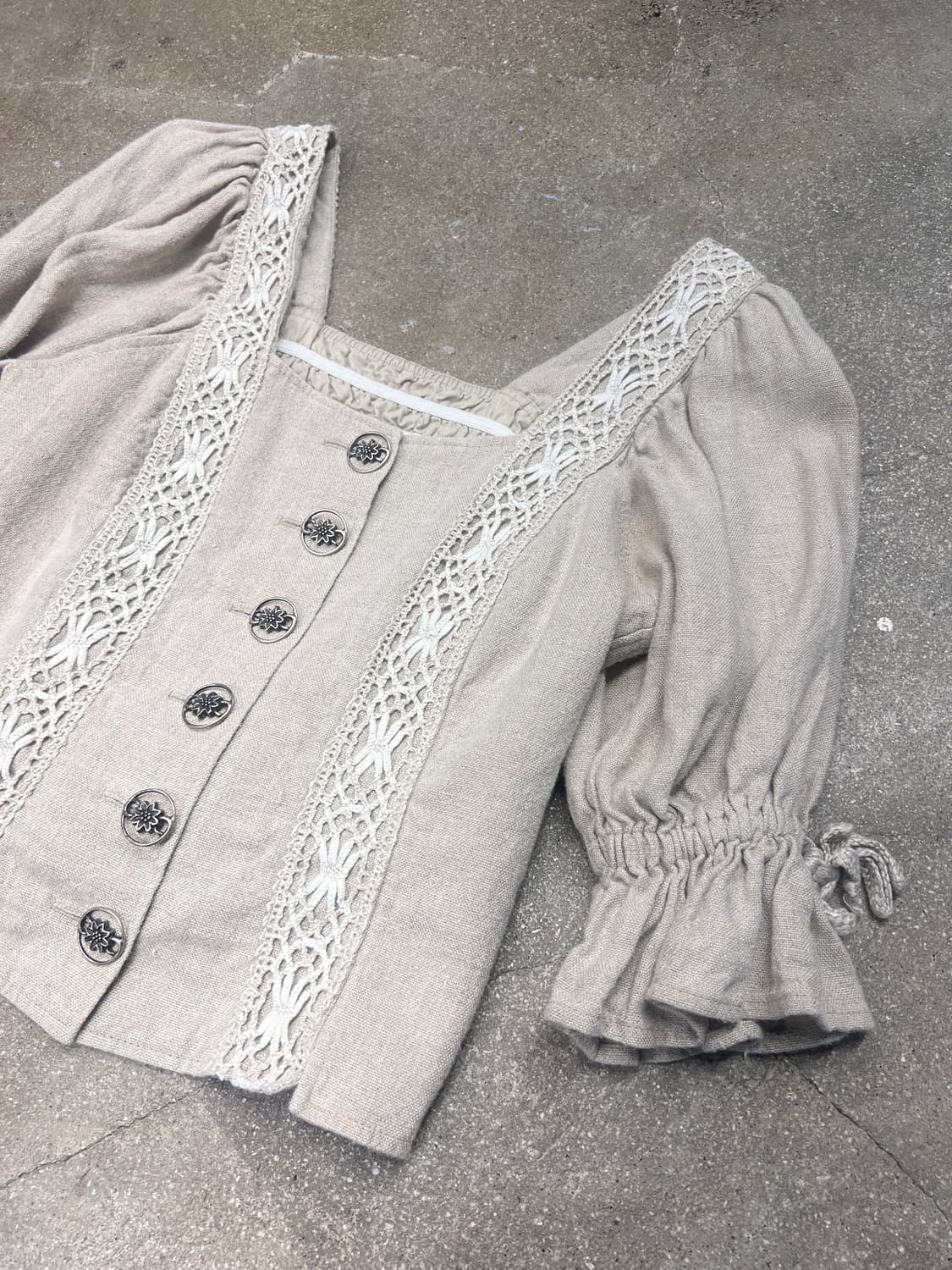 오스트리아 티롤리안 레이스 리넨 가디건 상품이미지2