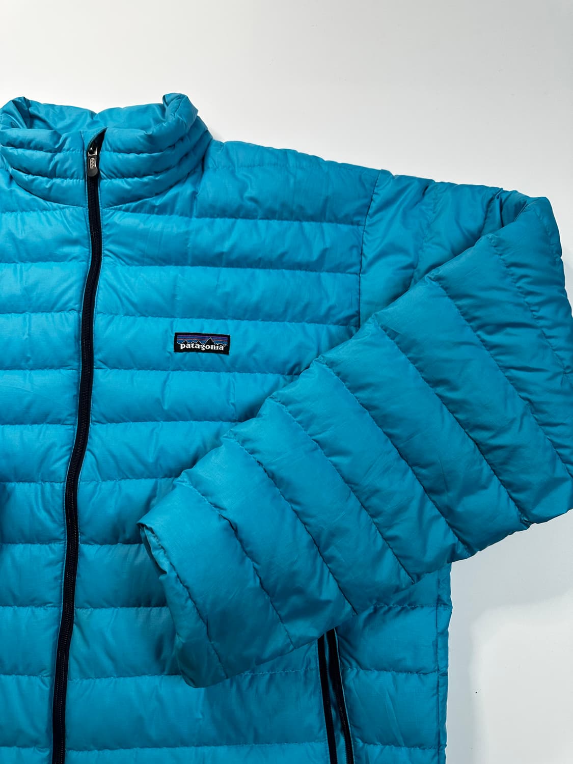 파타고니아 다운스웨터 경량패딩 상품이미지3