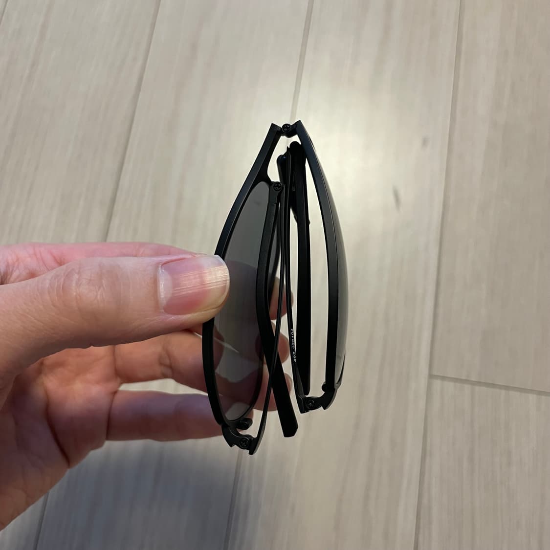 몽벨 티타늄 트레킹 선글라스 블랙 상품이미지6