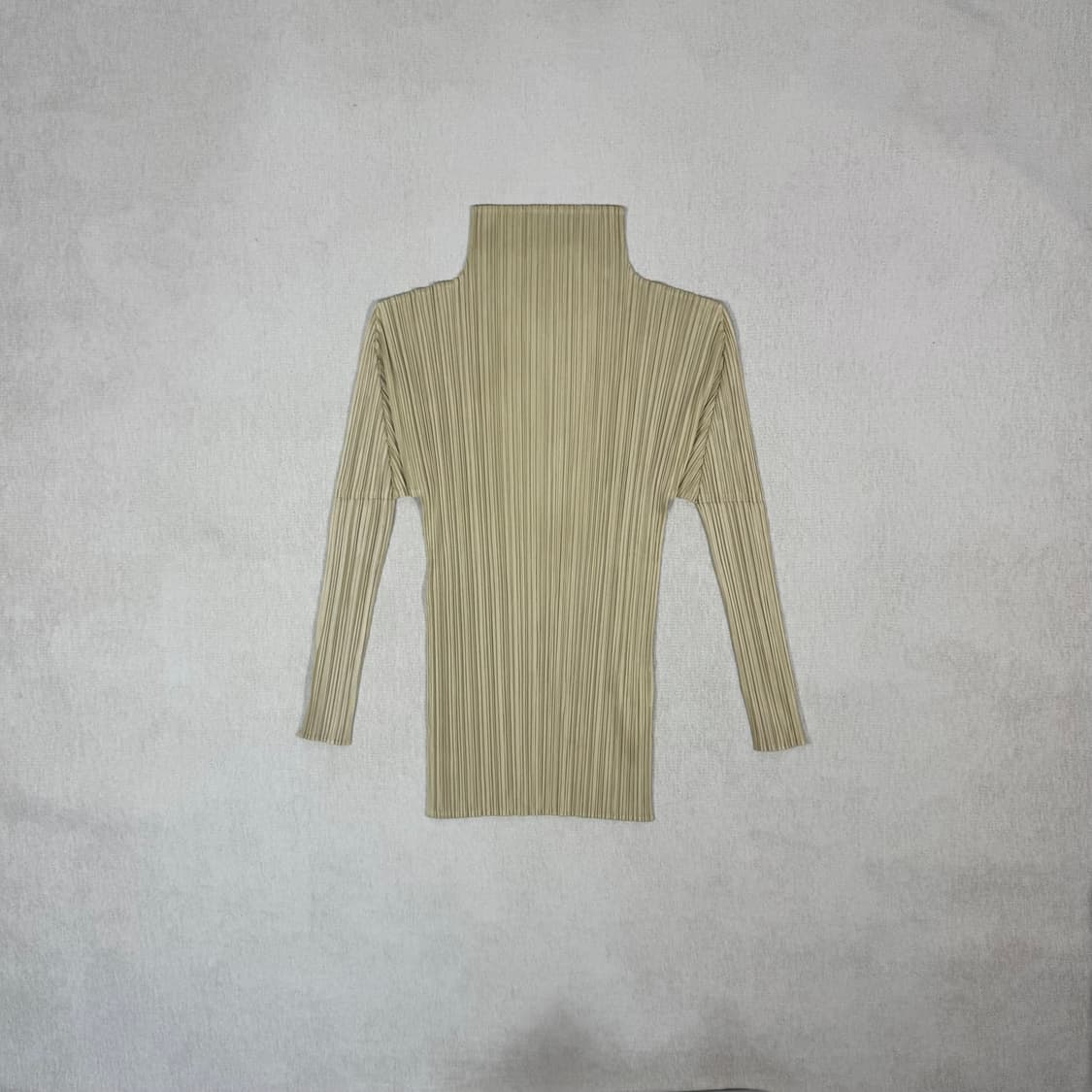 Pleats Please Issey Miyake Pleated Ivory 상품이미지1