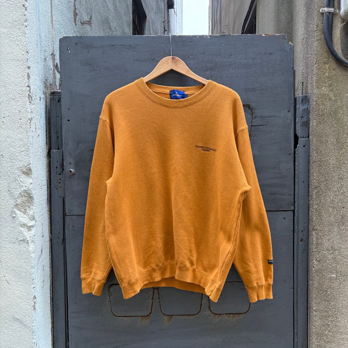 히로코 코시노 옴므 빅 로고 스웻셔츠 상품이미지3