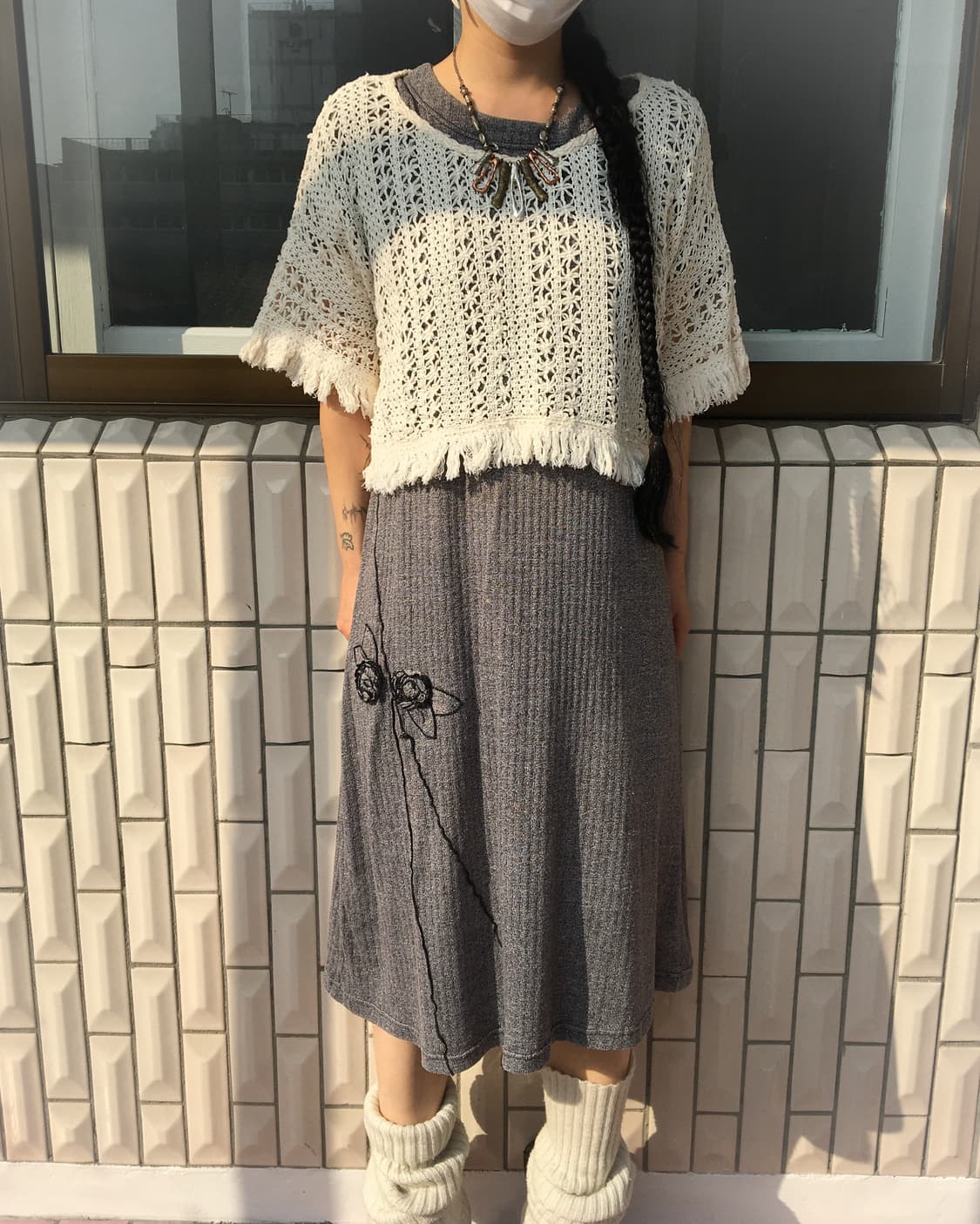 Crochet fringe cape 상품이미지1