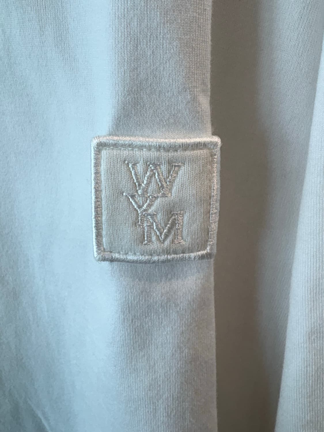 [52] 우영미 깃털 롱슬리브 화이트 상품이미지3