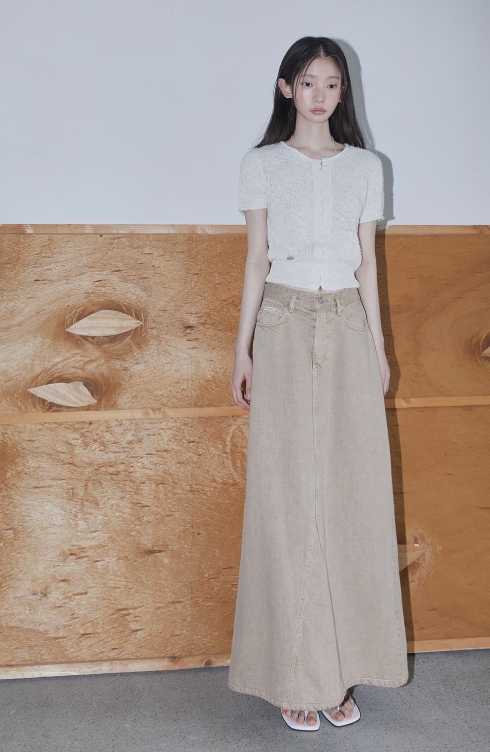 강민경 아비에무아 데님 롱스커트 베이지 상품이미지7