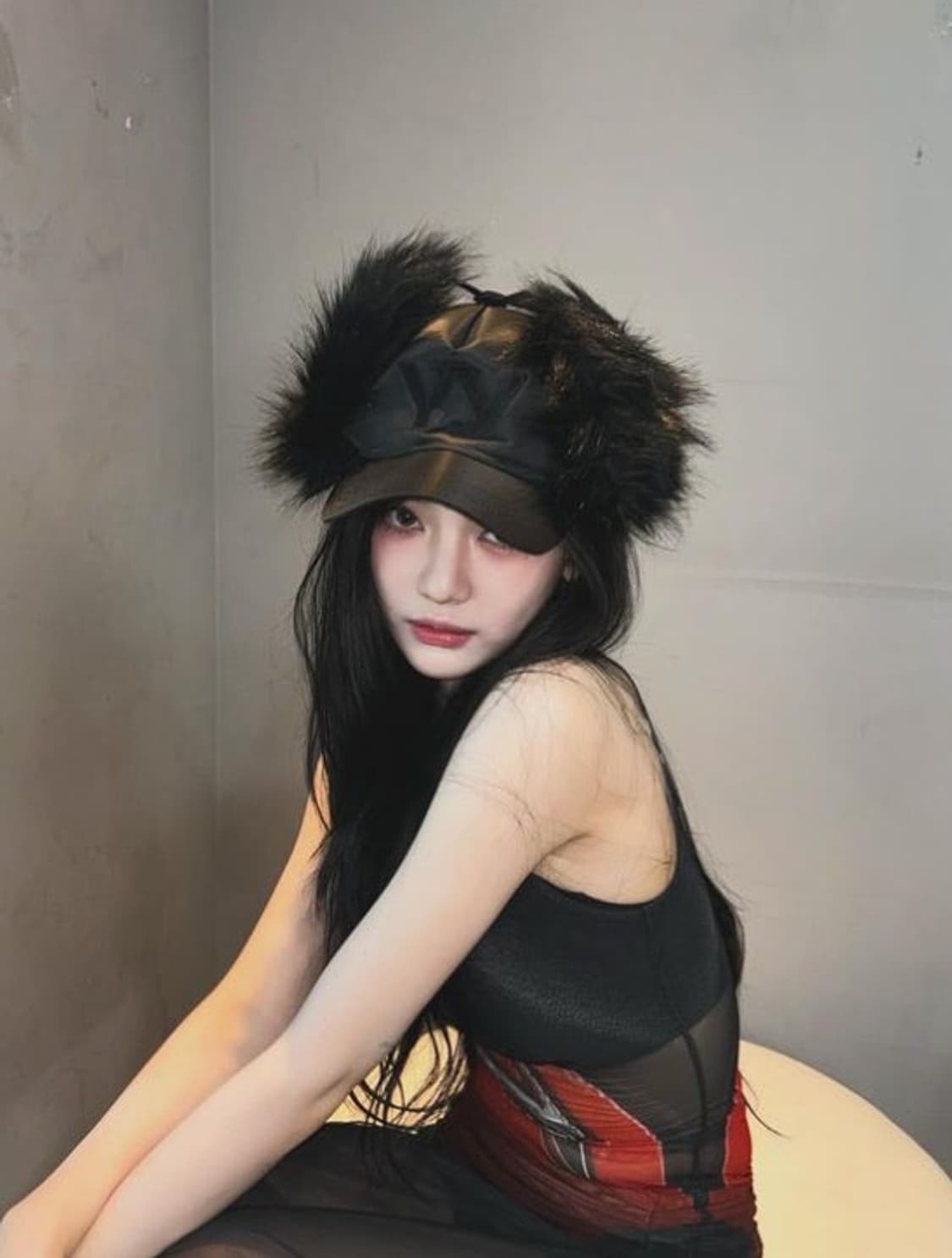 에스파 닝닝 착용) OPEN YY 오픈와이와이 이어플랩 털 모자 상품이미지5