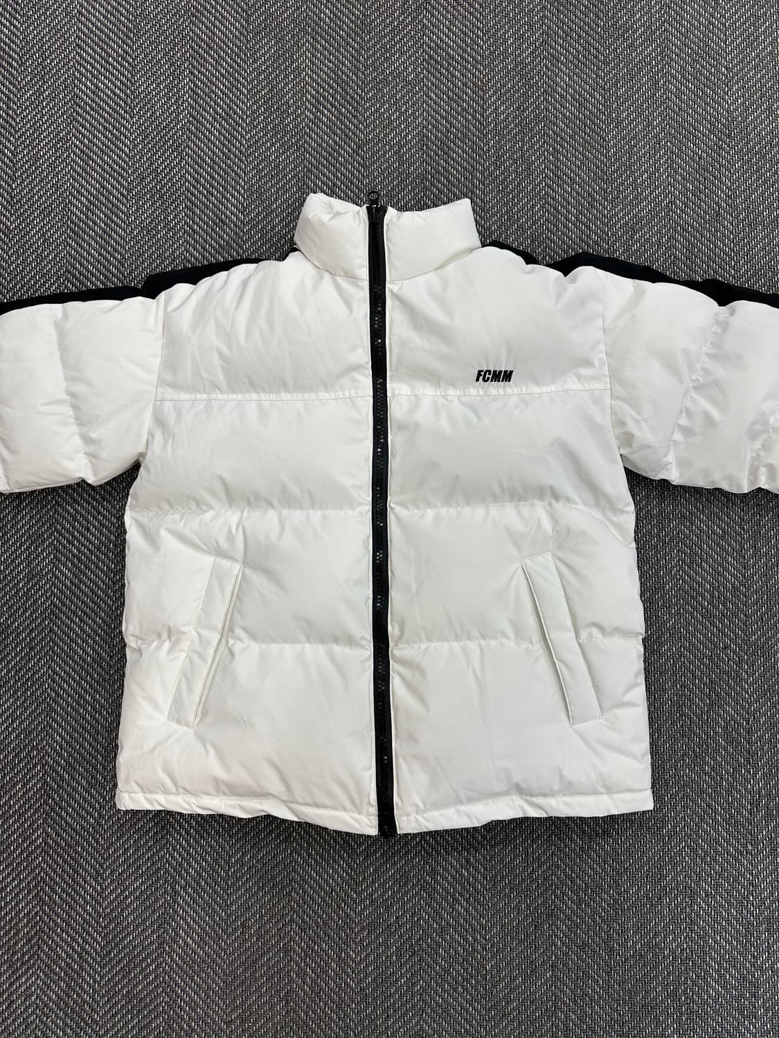 FCMM 패딩 화이트 상품이미지2