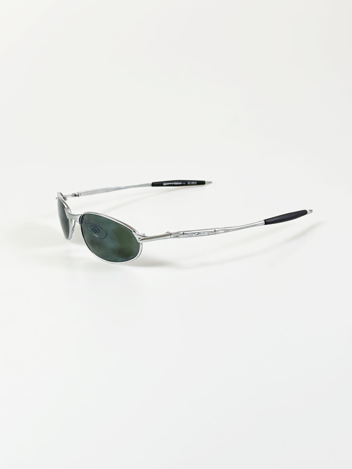 90s OXYGEN 실버 슬림 오벌 프레임 빈티지 선글라스 상품이미지3