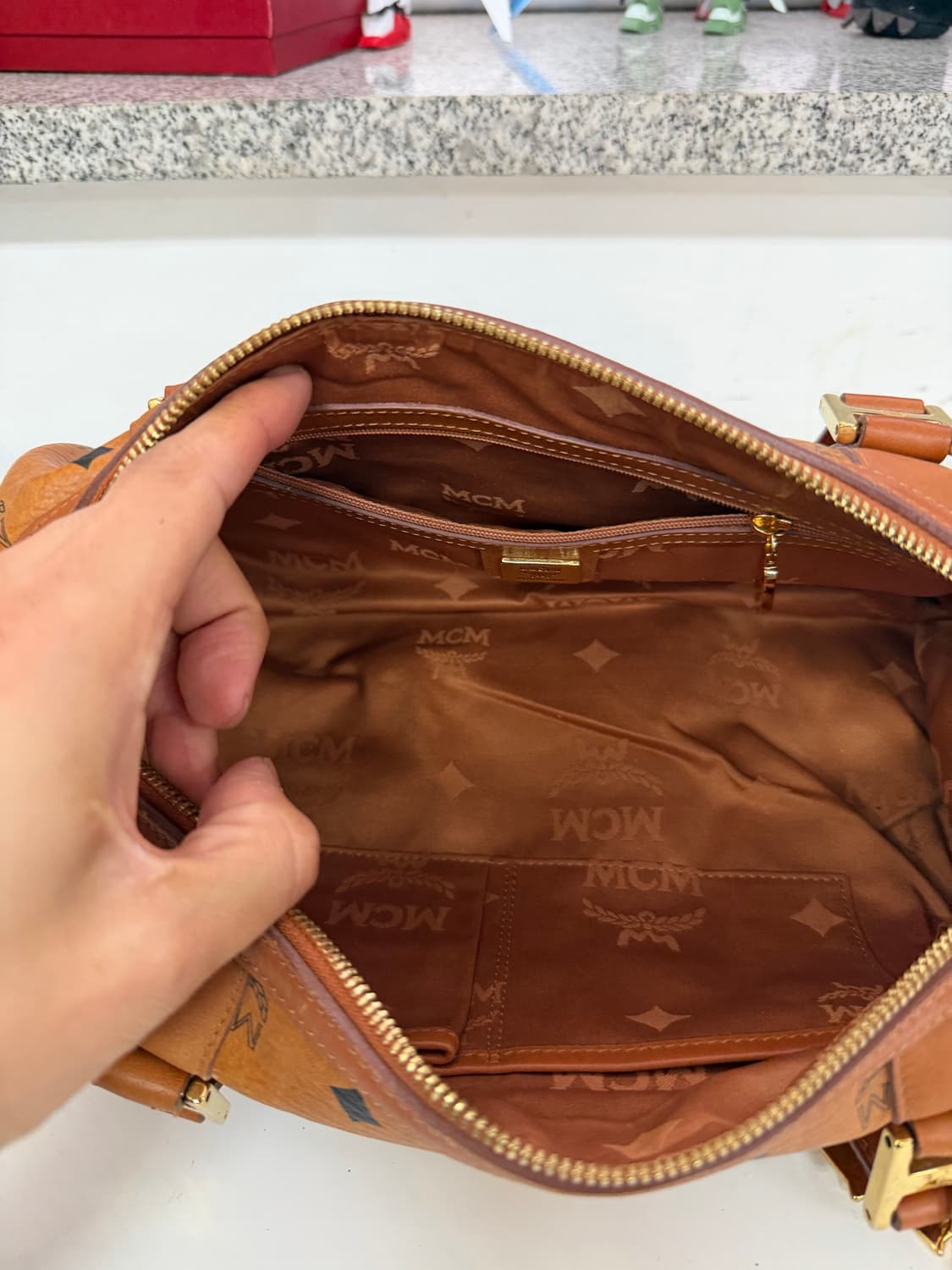 정품) MCM 비세토스 파피용 원통백  상품이미지7