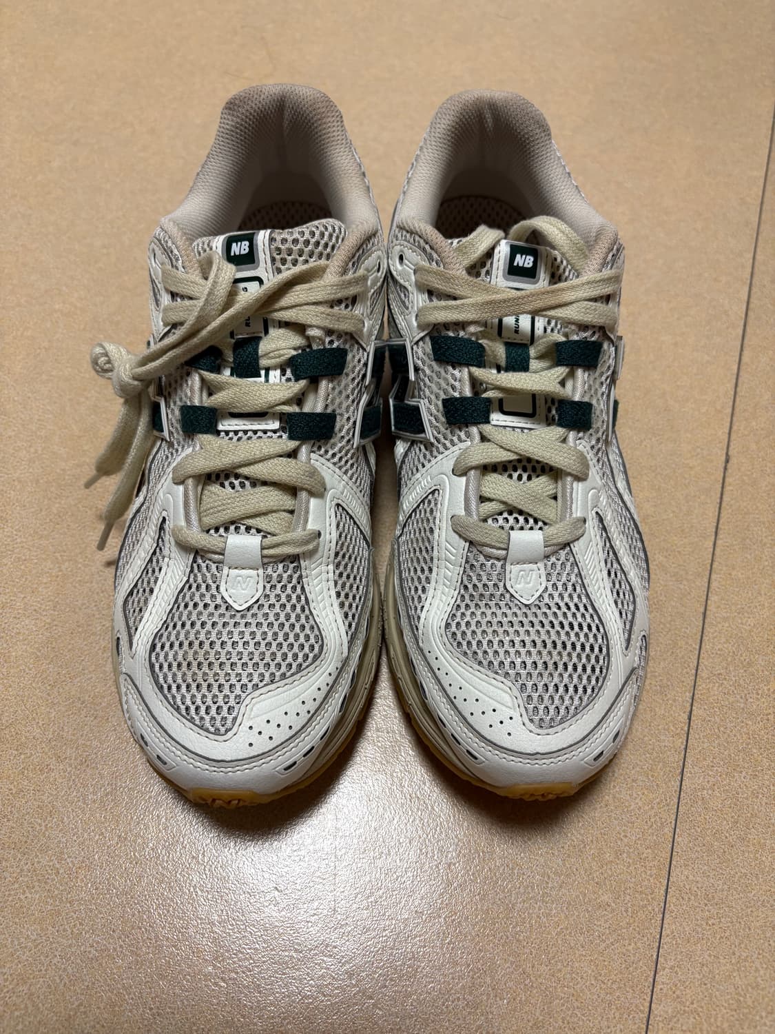 뉴발란스 m1906rq 상품이미지1