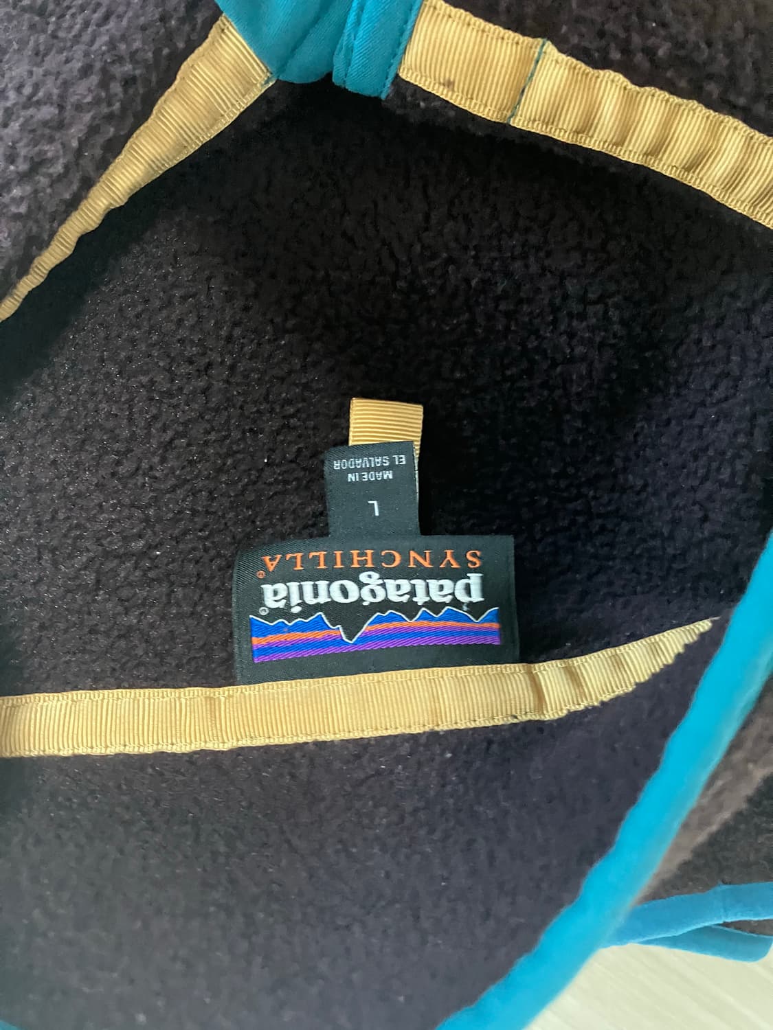 파타오니아 신칠라 L사이즈 옵시디안 플럼 상품이미지3