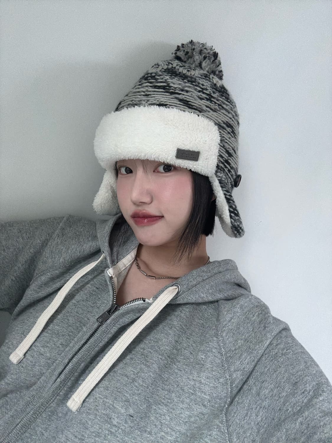 질스튜어트 이어캡 비니 상품이미지3